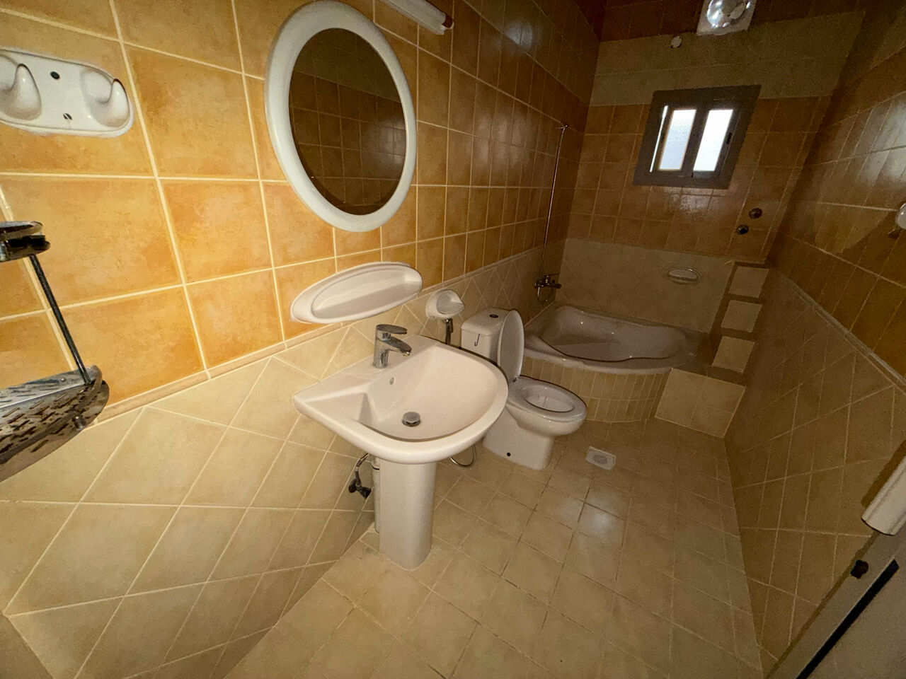 Tubli, Apartments, Flats, Houses & Villas, BHD 165/month,  2 BR,  2 Bedroom Flat For Rent Withuot Ewa
