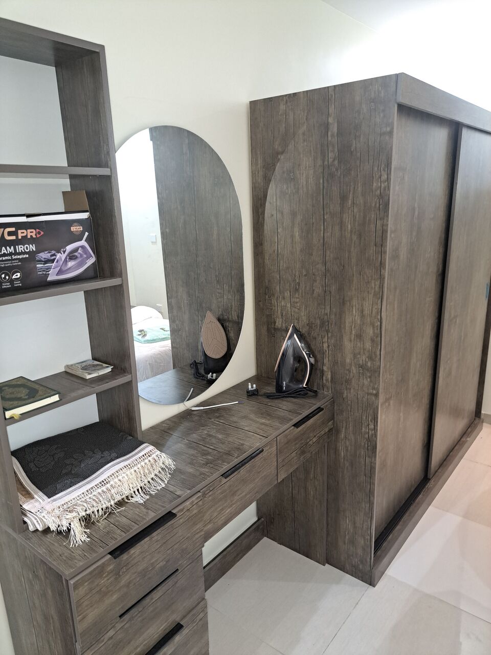Jeddah, Apartments, Flats, Houses & Villas, SAR 1800/month,  Furnished,  2 BR,  May Mga Single At Double Studio Room At Apartment Na Available Para Sa Mga Pamilya At Bach