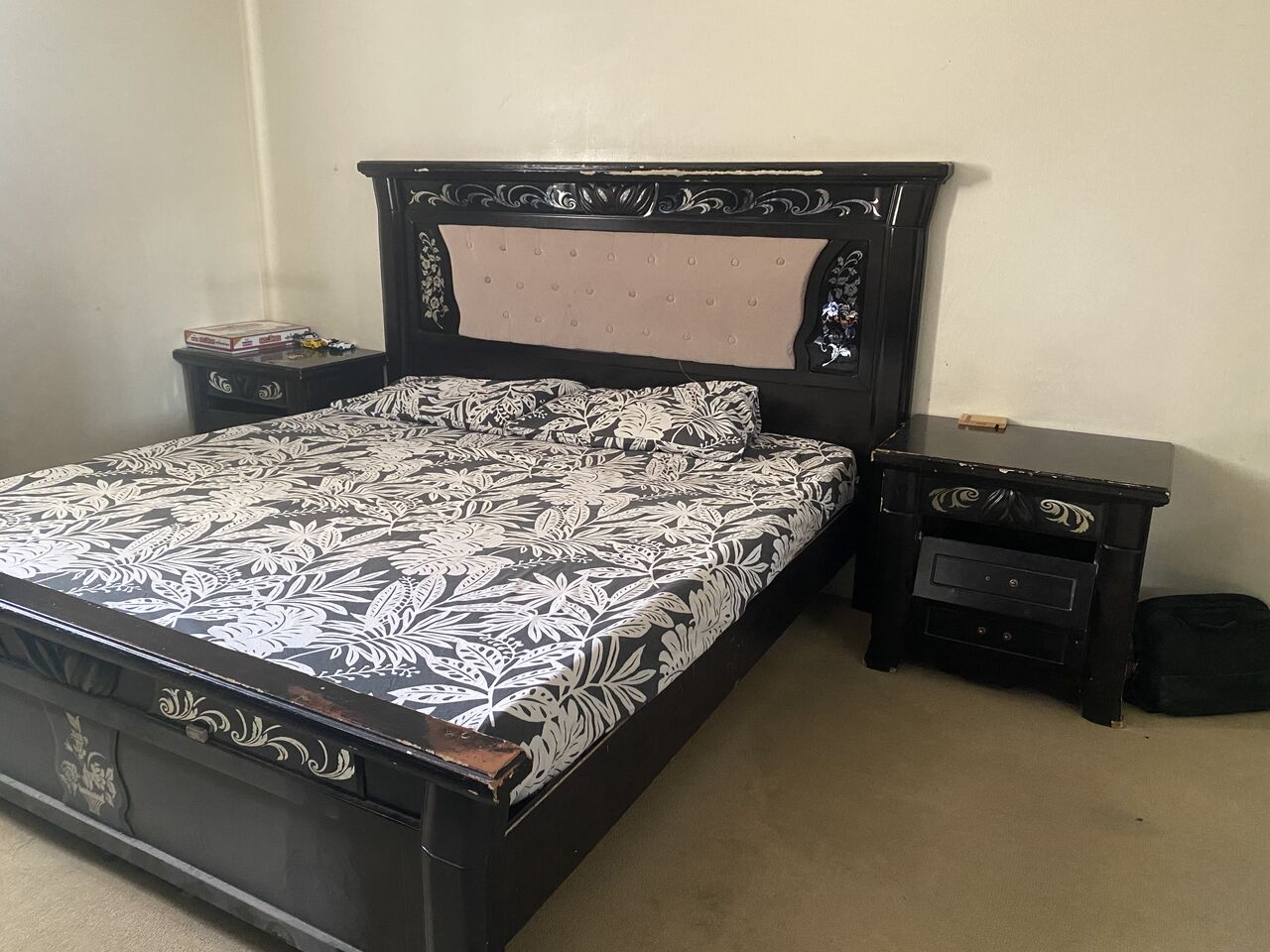 Al Rawdah, Furniture, SAR 500,  Bed Room Set