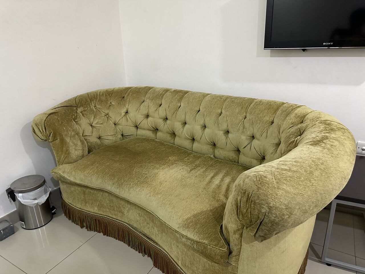 Sulai, Free Items, 3 Seater 2 Sofas And 4 Doors One Wardrobe