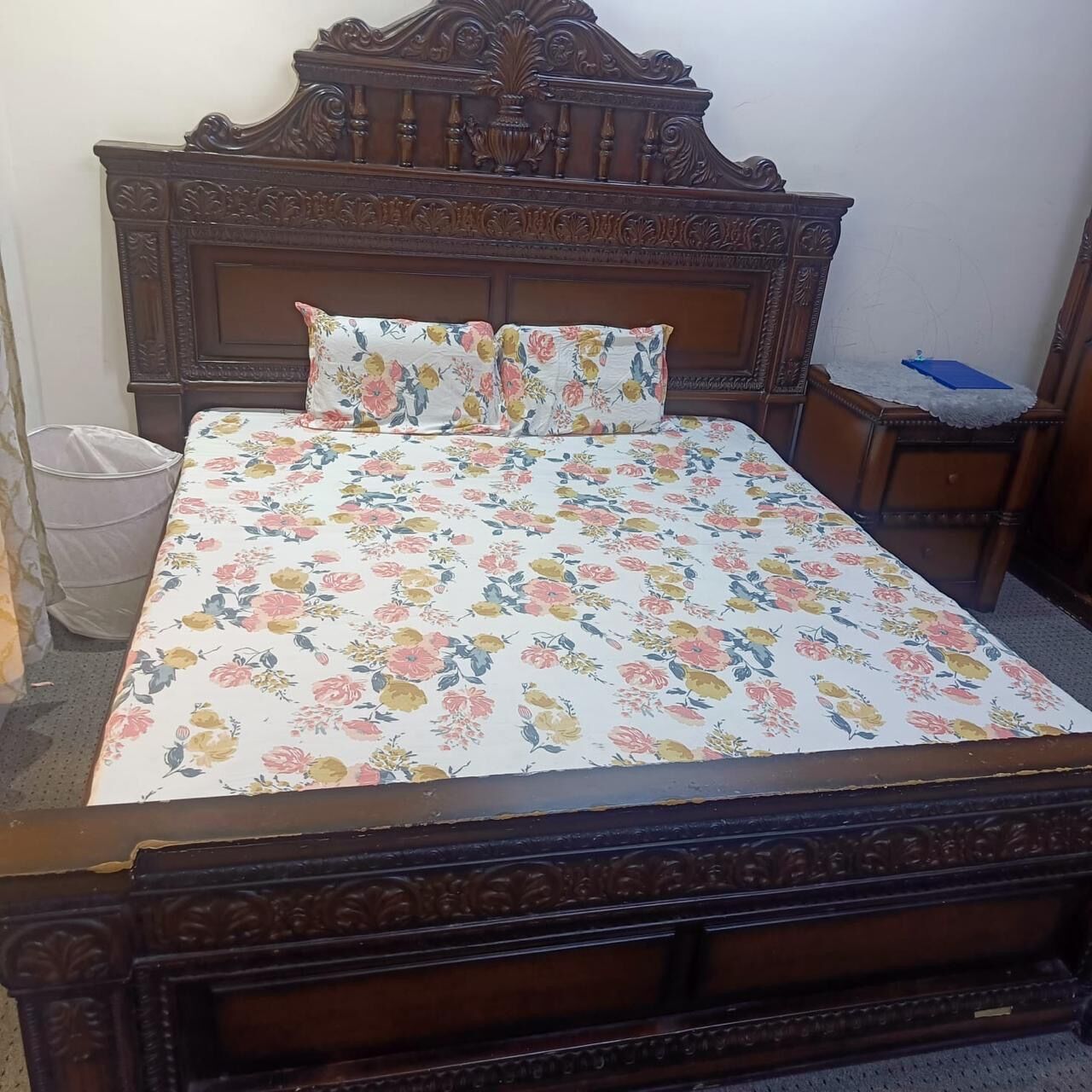 Jeddah, Furniture, SAR 1200,  Bedroom Set For Sale - Good Condition