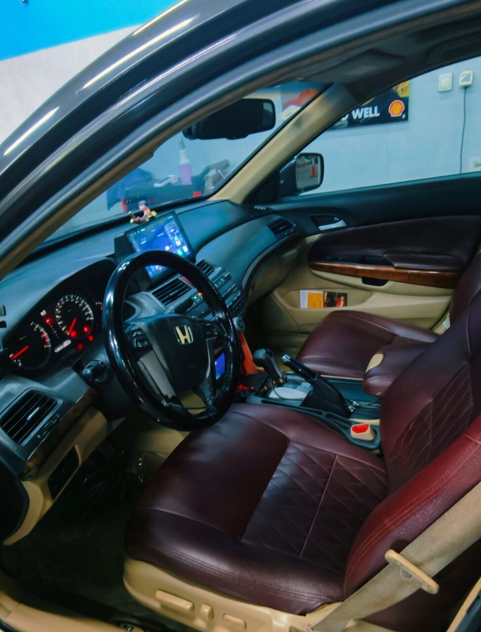 Riyadh, Vehicles, Cars & Trucks , SAR 21500,  HONDA ACCORD,  2011,  Automatic,  412000 KM,   FULL OPTION