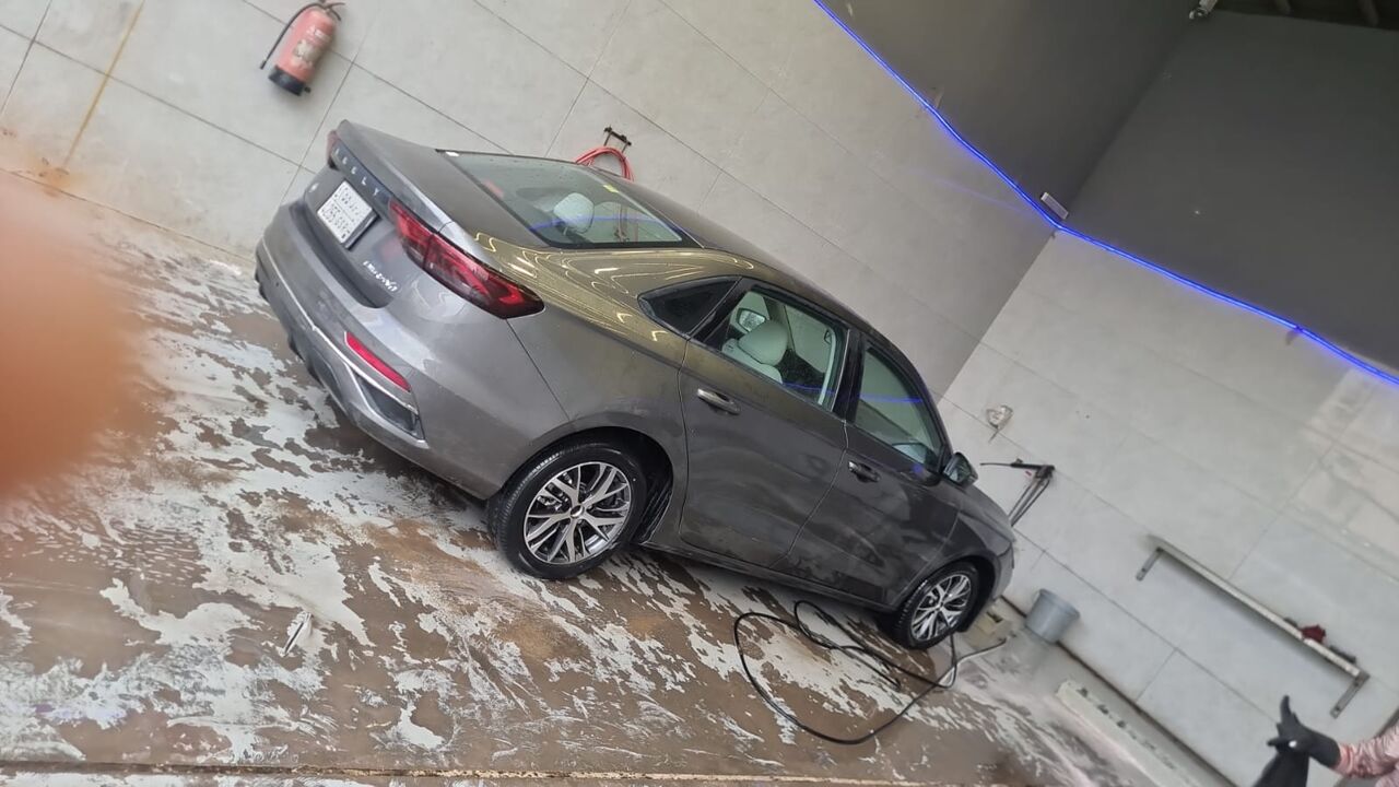 Riyadh, Vehicles, Cars & Trucks , SAR 27000,  Geely Emgrand,  2023,  Automatic,  90000 KM,    Gopd Condition