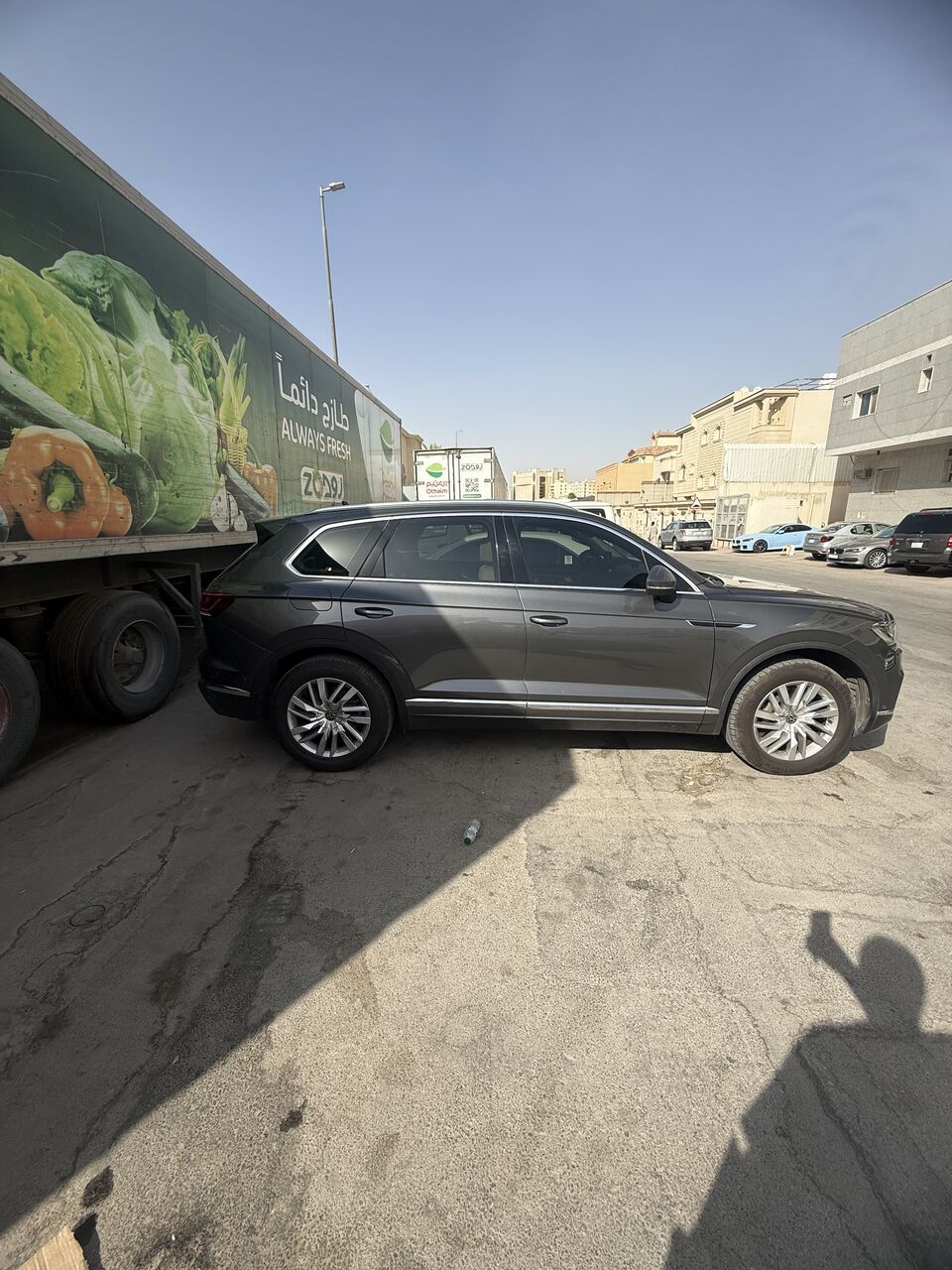 Al Sulaymaniyyah, Vehicles, Cars & Trucks , SAR 130,  VW TOUAREG,  2023,  Automatic,  58000 KM,