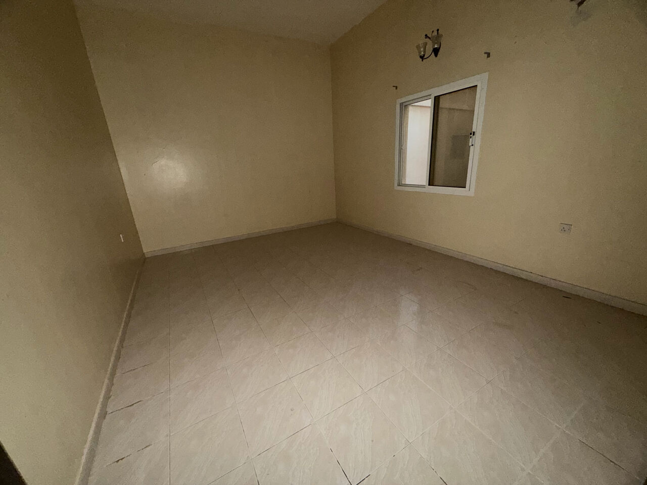 Tubli, Apartments, Flats, Houses & Villas, BHD 200/month,  3 BR,  3 Bedroom Flat For Rent Without Ewa