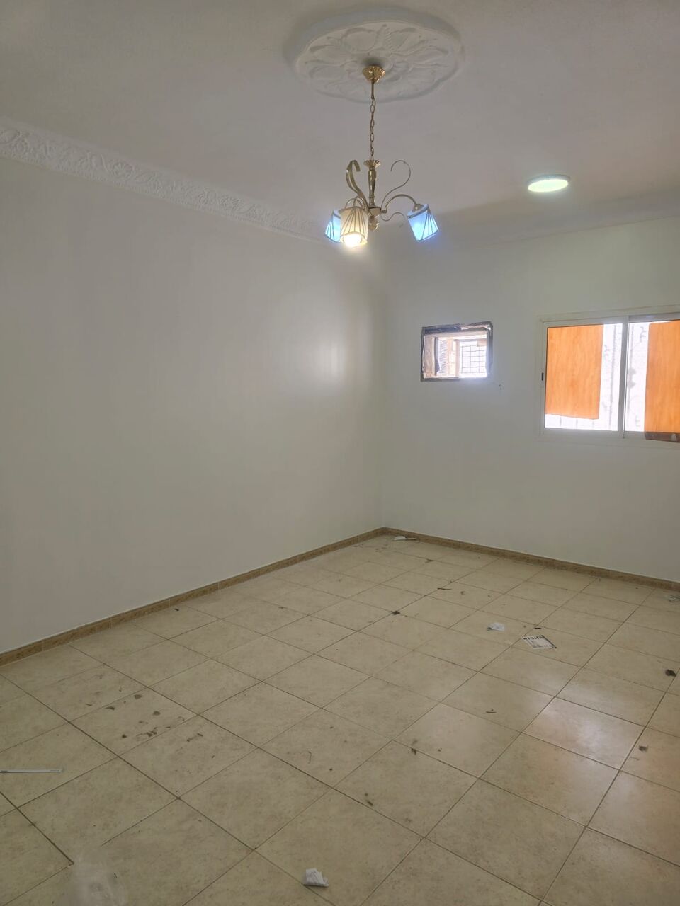 Al Rawdah, Apartments, Flats, Houses & Villas, SAR 27000/year,  3 BR,  Family Apartment First Floor With Large 3 Beadrooms Well Located House