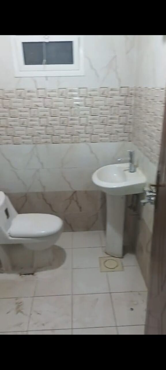 Al Naseem, Apartments, Flats, Houses & Villas, SAR 28000/year,  3 BR,  Family Apartment With Large 3 Speciouse Beadrooms And 2 Bath Kitchen Hall