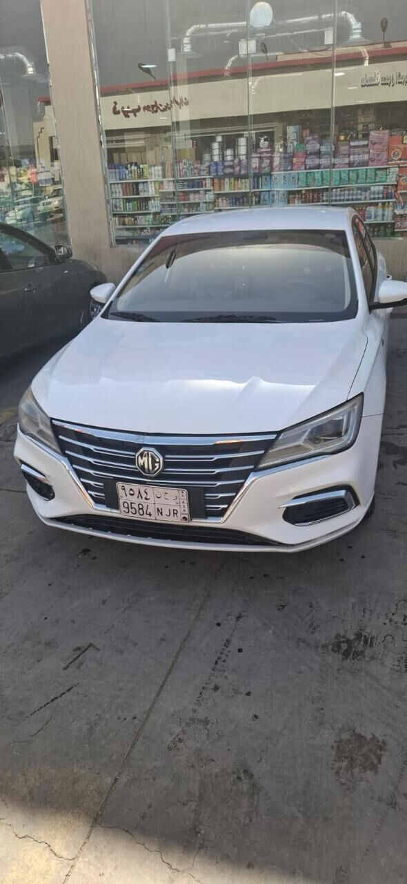 Al Wizarat, Vehicles, Cars & Trucks , SAR 21000,  MG 5,  2022,  Automatic,  130 KM,   FOR SALE