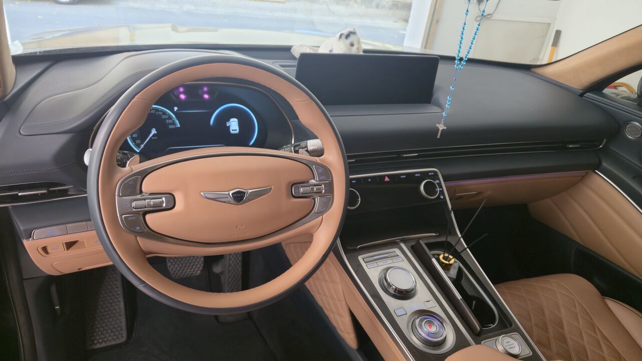 Manama, Vehicles, Cars & Trucks , BHD 24000,  Genesis GV80,  2024,  Automatic,  18000 KM,