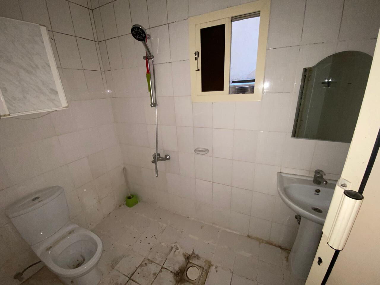 Manama, Apartments, Flats, Houses & Villas, BHD 140/month,  2 BR,  2 BHK APT At Janusan For Rent