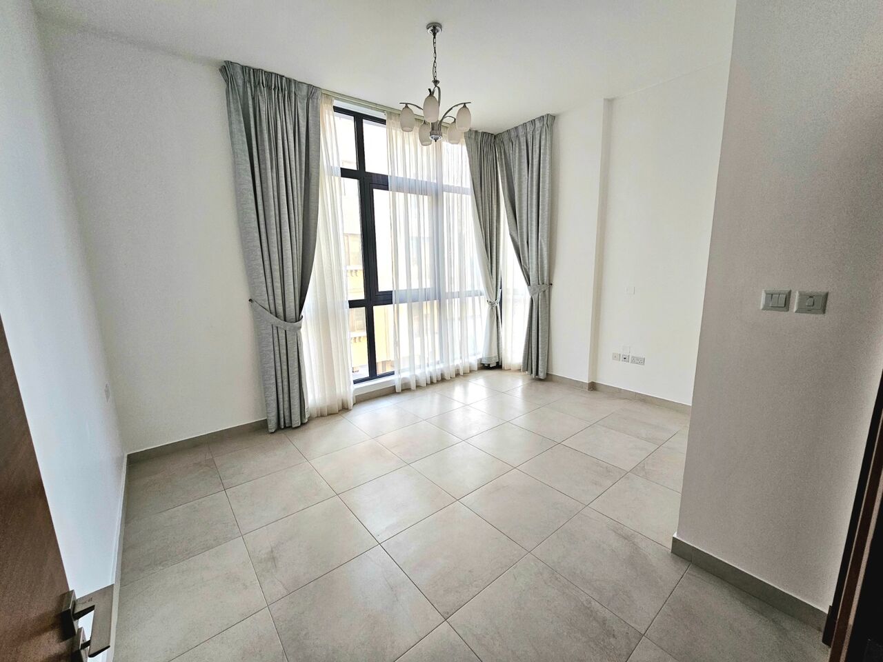 Burhama, Apartments, Flats, Houses & Villas, BHD 300/month,  2 BR,  Modern Semi-Furnished  Apartment For Rent In Burhama