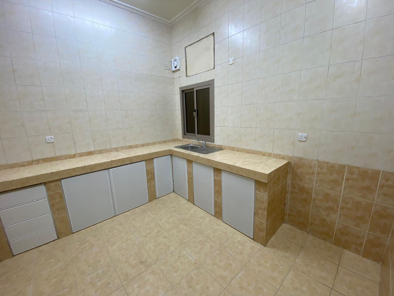 Budaiya, Apartments, Flats, Houses & Villas, BHD 160/month,  2 BR,  2BHK APT For Rent At Budaiya