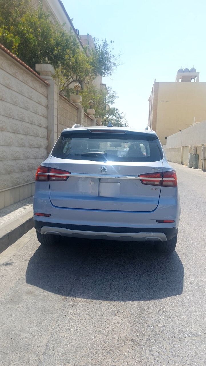Dammam, Vehicle Lease Transfer, SAR 1060,  MG RX5 2.0 T &ndash; 2021 | Full Option | Panorama Sunroof I Full Option L Excellent Condition