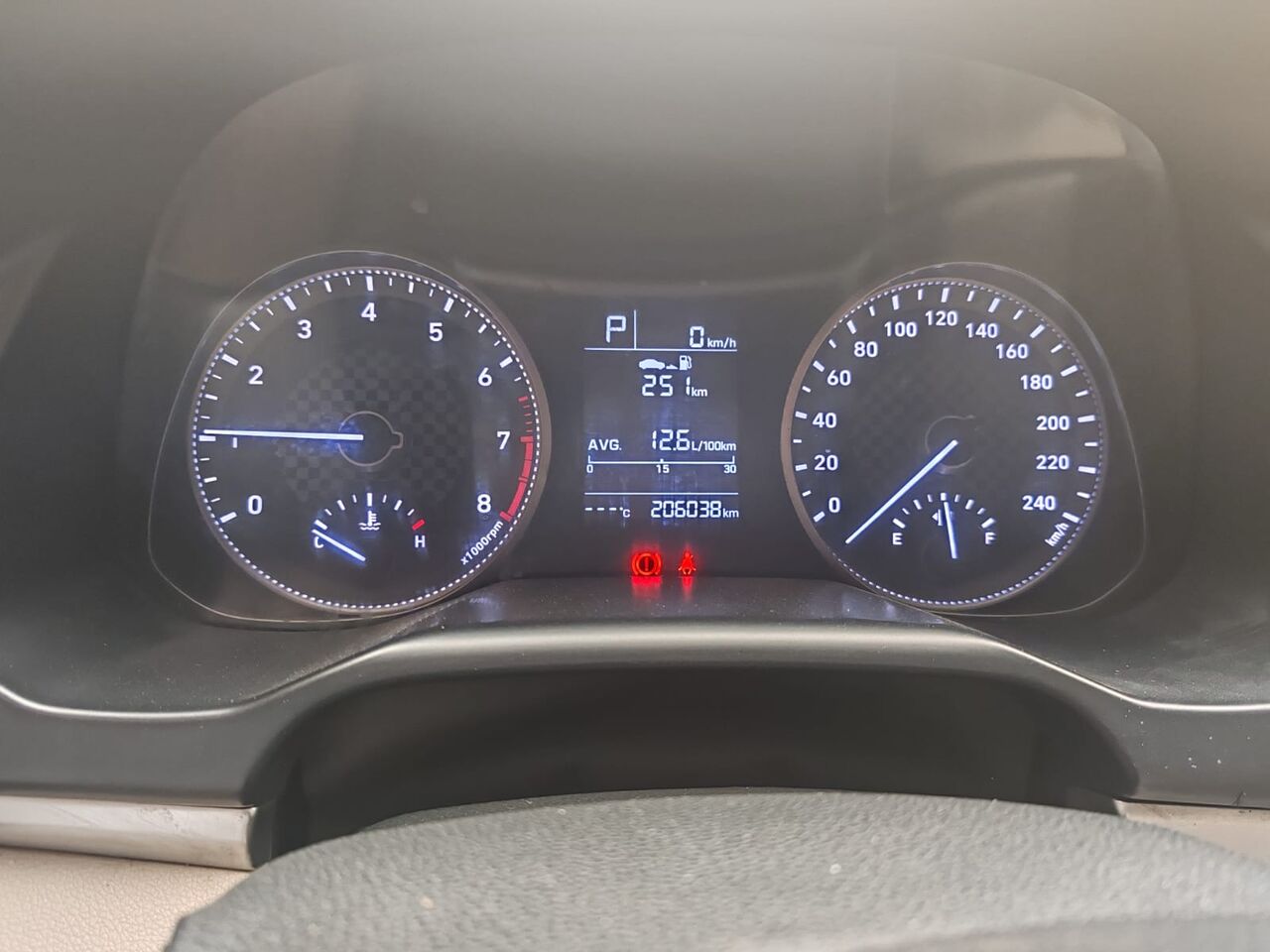 Riyadh, Vehicles, Cars & Trucks , SAR 32000,  Hyundai Elantra,  2020,  Automatic,  200000 KM,