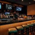 Sports Bar In Surrey BC | Food, Drinks & Live Sports At Par4