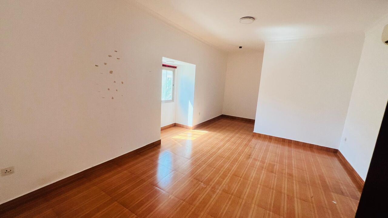 Saar, Villas, BHD 600,  3-BEDROOM SEMI-FURNISHED TWO-STOREY VILLA FOR RENT IN SAAR |