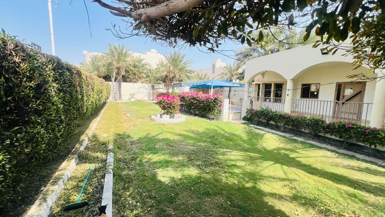 Saar, Villas, BHD 600,  3-BEDROOM SEMI-FURNISHED TWO-STOREY VILLA FOR RENT IN SAAR |