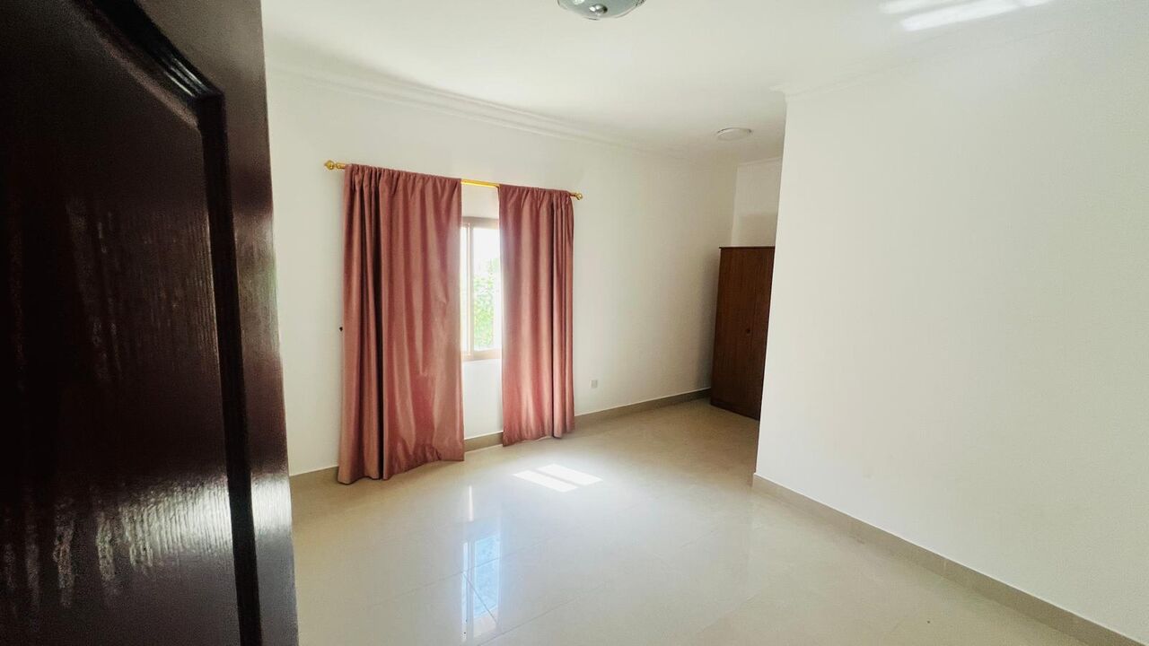 Saar, Villas, BHD 600,  3-BEDROOM SEMI-FURNISHED TWO-STOREY VILLA FOR RENT IN SAAR |
