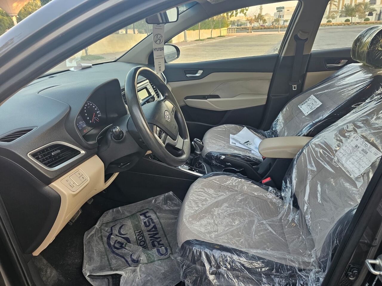 Khobar, Vehicles, Cars & Trucks , Hyundai Accent,  2021,  Automatic,  17 KM,    Very Good Condition. Lady Drive