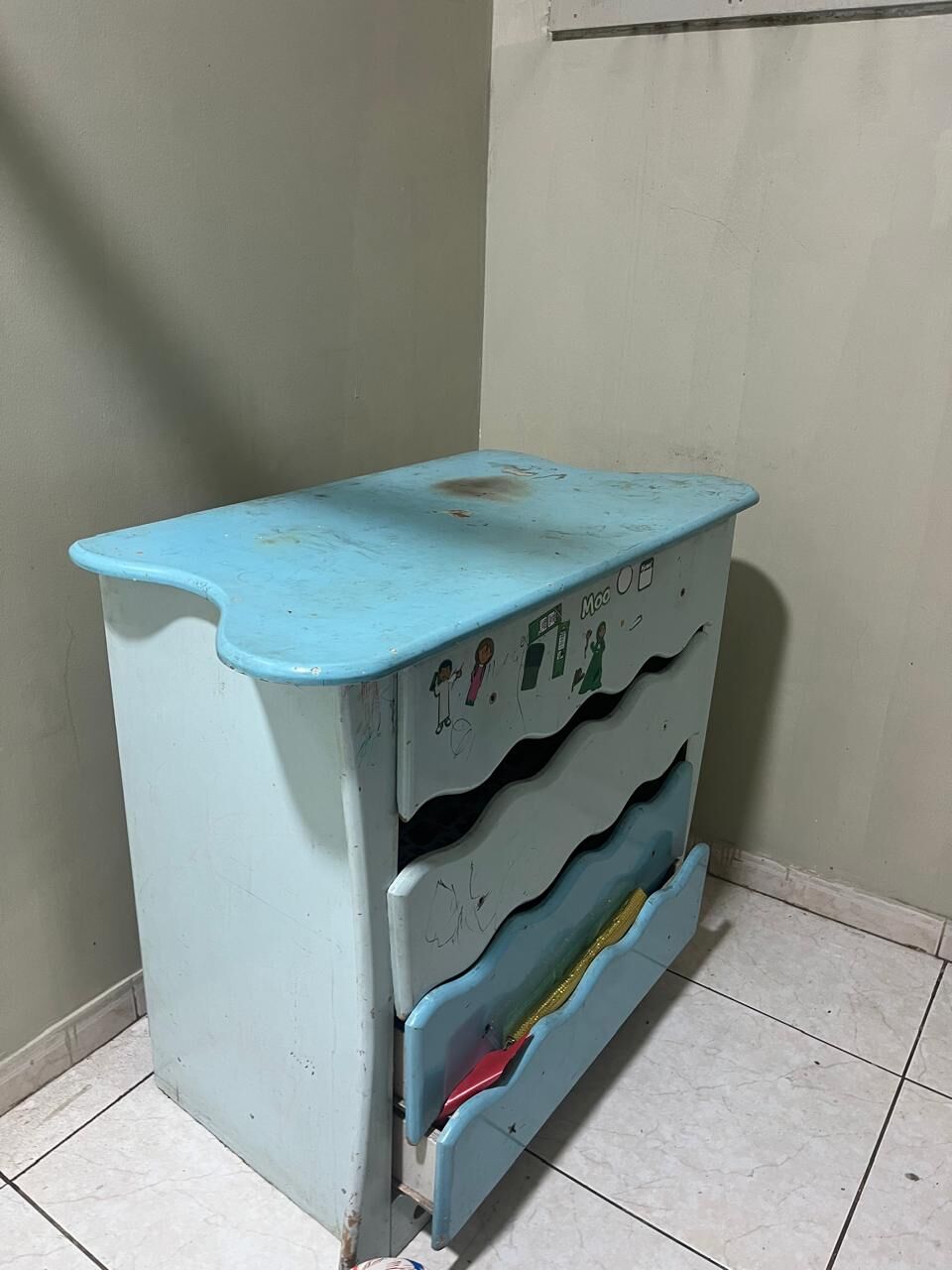 Dammam, Appliances, SAR 2240,  Used Items For Sale !! FRIDGE , WARDOBE , AC , OVEN , TABLE ETC.