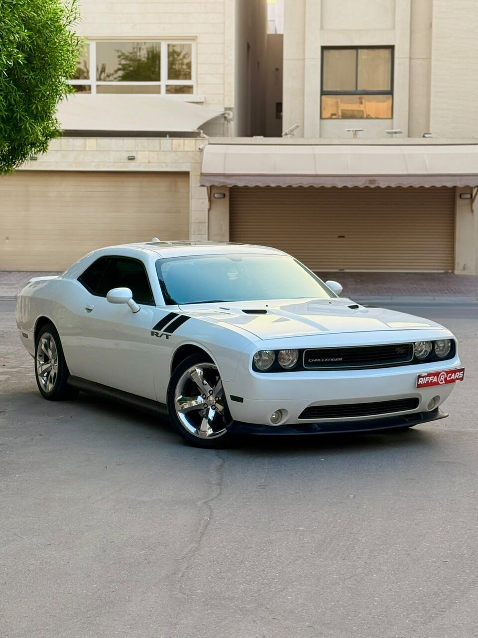 Manama, Vehicles, Cars & Trucks , BHD 2900,  Dodge Challenger,  2013,  Automatic,  287000 KM,