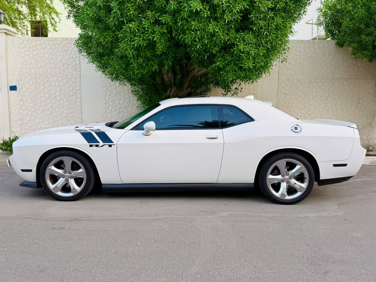 Manama, Vehicles, Cars & Trucks , BHD 2900,  Dodge Challenger,  2013,  Automatic,  287000 KM,