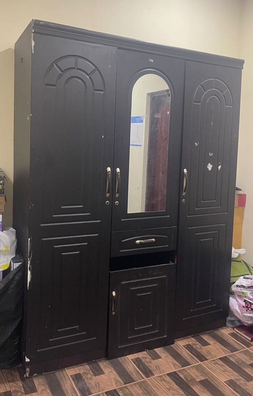 Umm Al Hassam, Household Items, BHD 10,  Immediate Sale Of Wardrobe