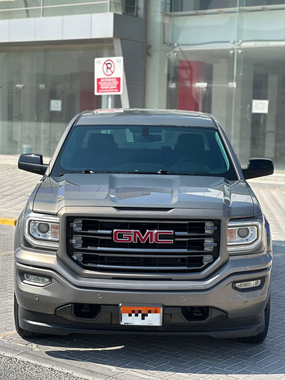 Riffa, Vehicles, Cars & Trucks , BHD 8700,  GMC SIERRA ALL TERRAIN 4X4 V8 BROWN,  2017,  Automatic,  260000 KM,