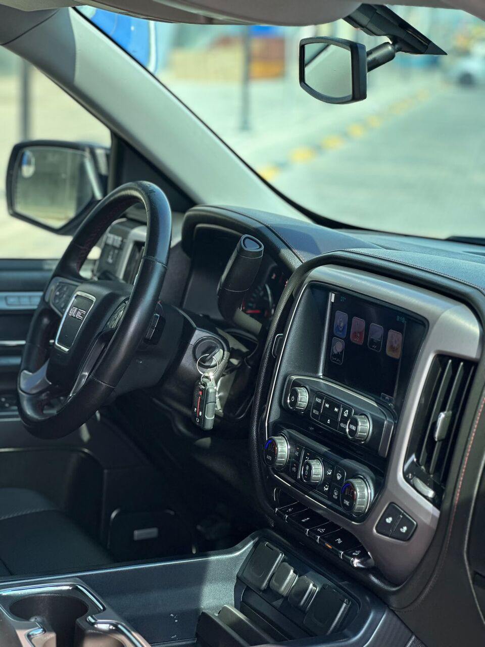 Riffa, Vehicles, Cars & Trucks , BHD 8700,  GMC SIERRA ALL TERRAIN 4X4 V8 BROWN,  2017,  Automatic,  260000 KM,
