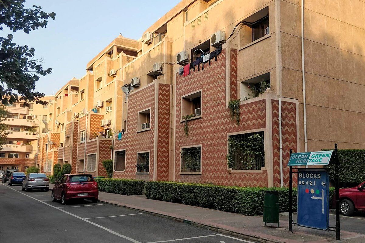 Gurgaon, Buildings, Residential Properties On MG Road | Gurgaon Luxury Homes