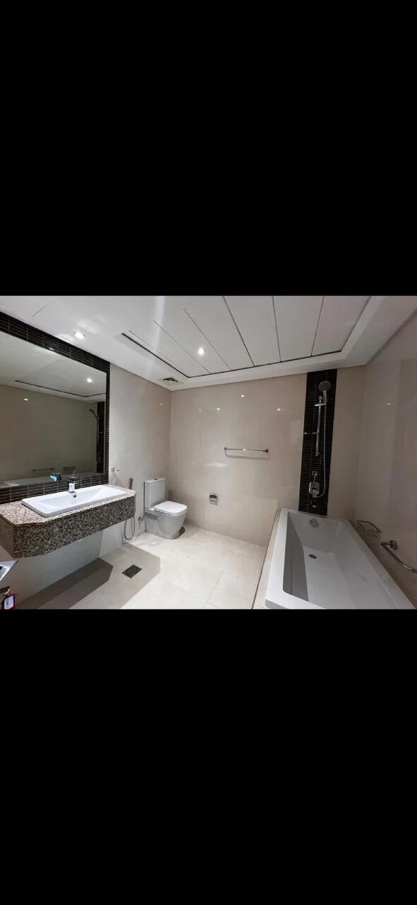 Manama, Apartments, Flats, Houses & Villas, BHD 480/month,  Furnished,  1 BR,  For Rent Luxurious Apartment In Harbor Heights