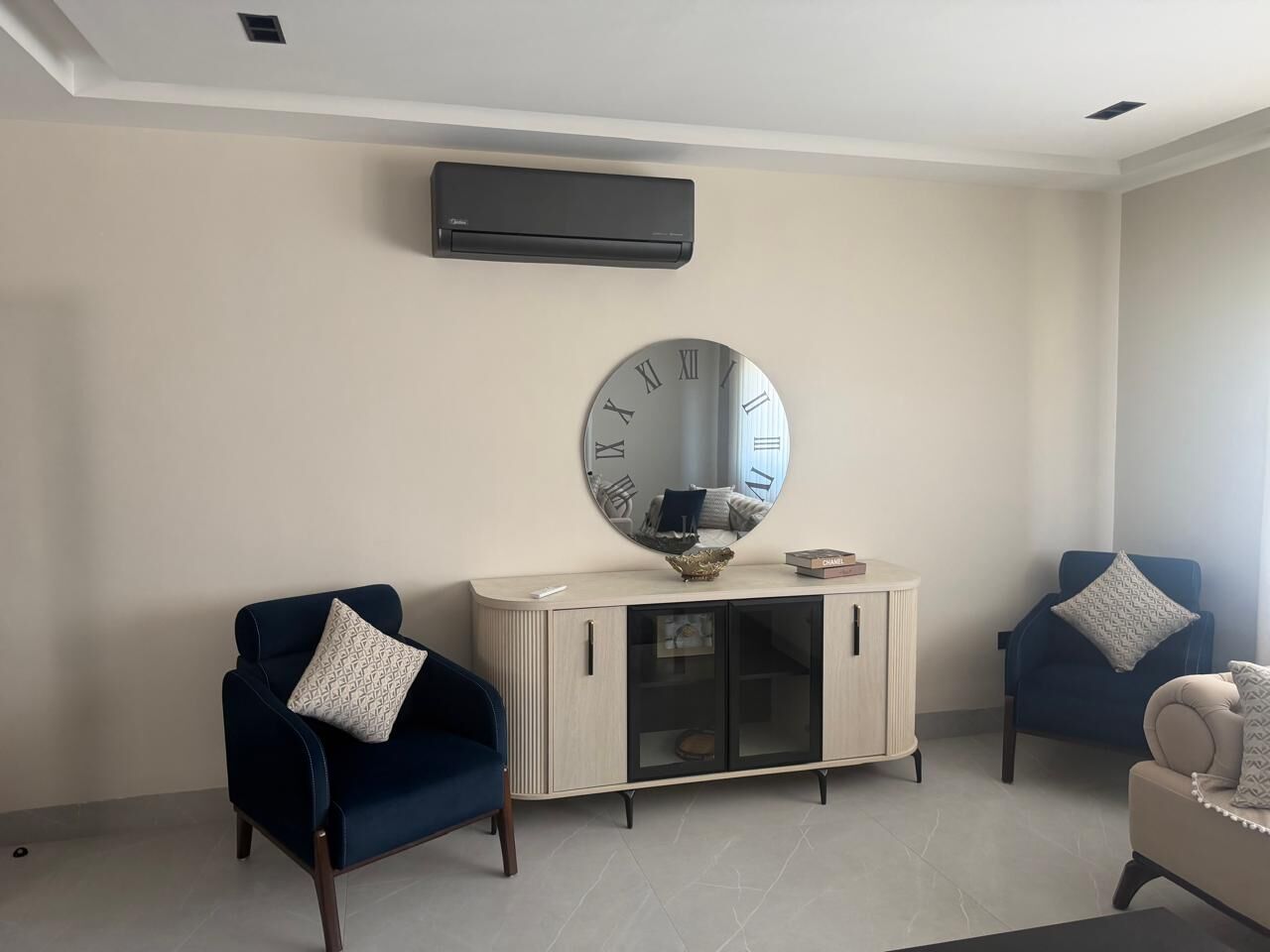 Abdoun, Apartments, Flats, Houses & Villas, JOD 20/year,  3 BR,  178 Sq. Meter,  Semi-furnished Apartment For Rent In Abdoun