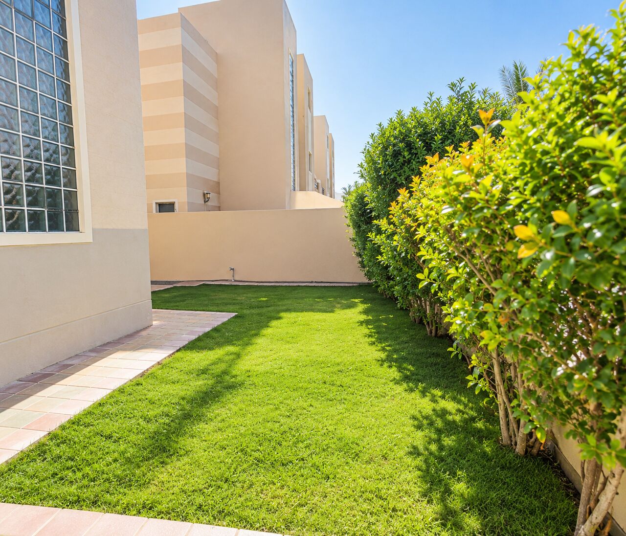 Saar, Villas, BHD 1250,  Furnished,  450 Sq. Meter,  Luxury Living In Saar-Maqabah &ndash;Furnished 5 BHK Villa | BD. 1250/-