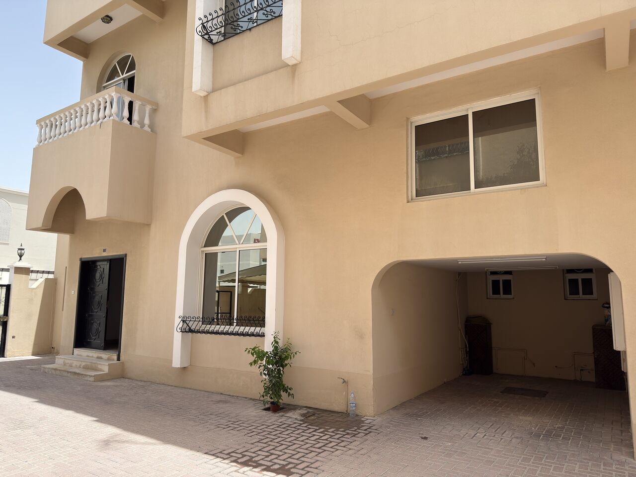 Juffair, Villas, BHD 650,  Furnished,  Villa For Rent In Juffair