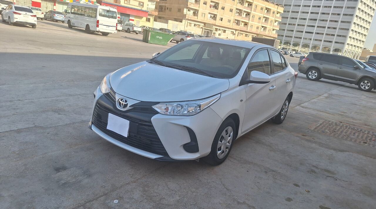 Riyadh, Vehicles, Cars & Trucks , SAR 40000,  Toyota ,Yaris,  2021,  Automatic,  202530 KM,  Yaris