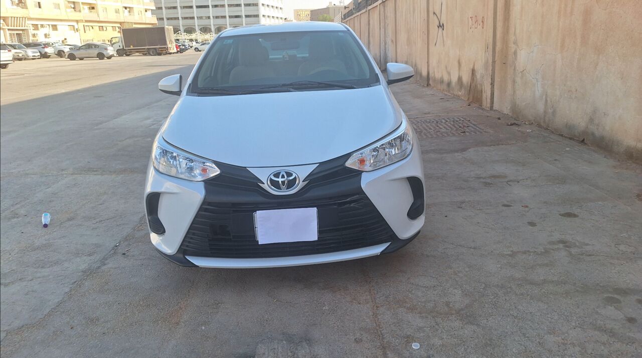 Riyadh, Vehicles, Cars & Trucks , SAR 40000,  Toyota ,Yaris,  2021,  Automatic,  202530 KM,  Yaris