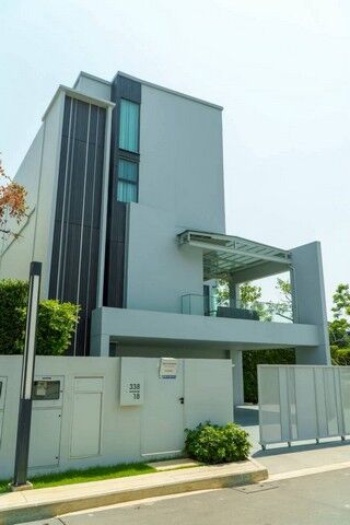 Bangkok, Real Estate For Sale, THB 42000000,  4 BR,  135 Sq. Feet,  Sell Vive Bangna KM 15 New House Beyond Loft 421 Sq.m Land 135 Sq.w. Private Elevator 42