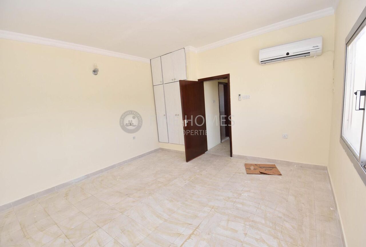 Jannusan, Villas, BHD 500,  Cozy Compound Villa , Garden & Facilities