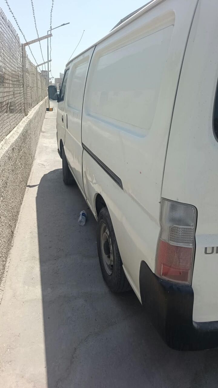 Sitra, Vehicles, Cars & Trucks , BHD 900,  Nissan Urvan,  2010,  Manual,  337000 KM,    For Sale