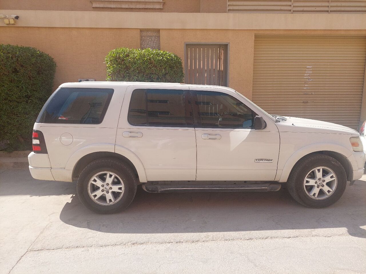 Riyadh, Vehicles, Cars & Trucks , SAR 15000,  Ford Explorer,  2010,  Automatic,  405000 KM,   For Sale