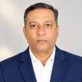Senior Banking & Financial Services Professional