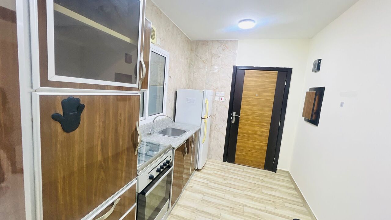 Burhama, Apartments, Flats, Houses & Villas, BHD 220/month,  Furnished,  1 BR,  BUDGET APARTMENT FOR RENT IN BURHAMA