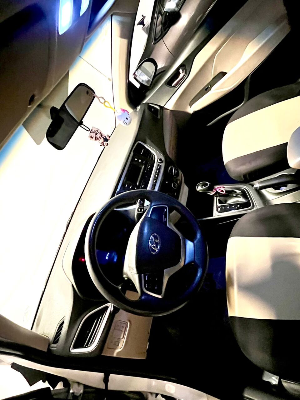 Hara, Vehicles, Cars & Trucks , SAR 34000,  2019,  2019,  Automatic,  124000 KM,  Hyundai Accent