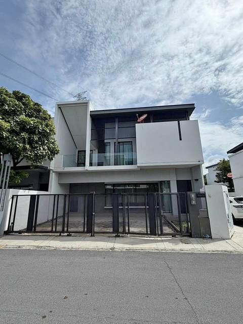 Bangkok, Real Estate For Sale, THB 16000000,  3 BR,  40 Sq. Feet,  ขายบ้านเดี่ยว 2 ชั้น 225 ตร.ม. โครงการ วี