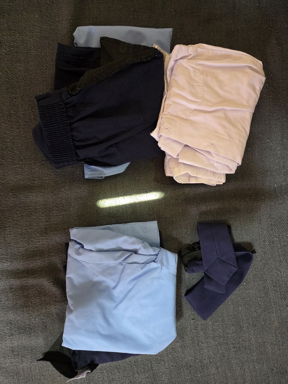Al Andalus, Clothing & Accessories, SAR 100,  KG1 Uniform For IISR Boys
