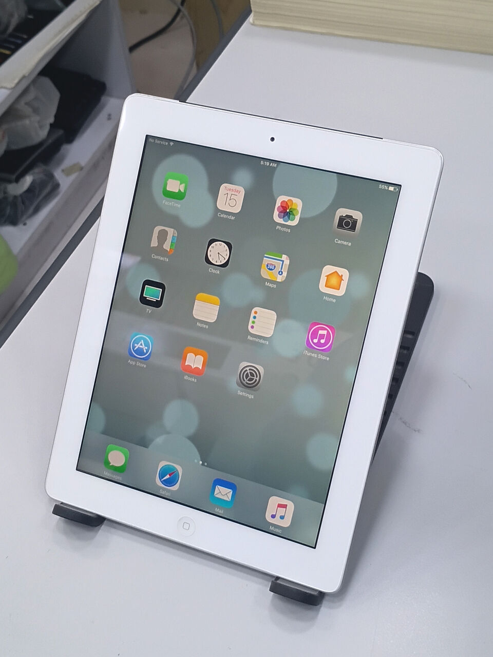 Riffa, Computers, BHD 30,  Apple IPad (32GB / Cellular LTE) &ndash; Special Offer With Free Accessories