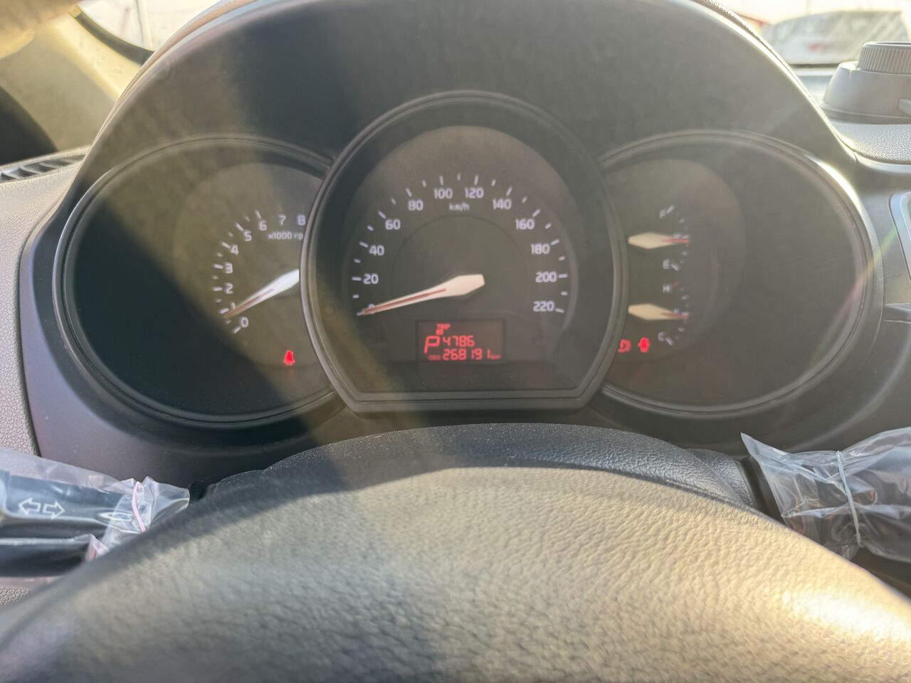 Riyadh, Vehicles, Cars & Trucks , SAR 19000,  Kia Rio,  2016,  Automatic,  268000 KM,   -  - For Sale