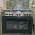 SAR 500,  5-Burner Stainless Steel Gas Oven/Stove Free Gas Cylinder       5 أسطوانة غاز + فرن