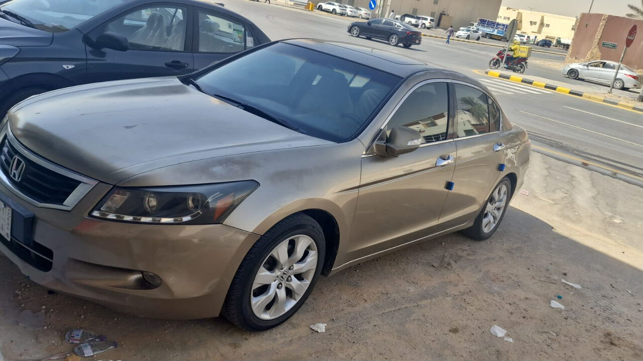 Riyadh, Vehicles, Cars & Trucks , SAR 25000,  Honda Accord,  2009,  Automatic,  5157472 KM,  I Am Selling Car Full Option  Model