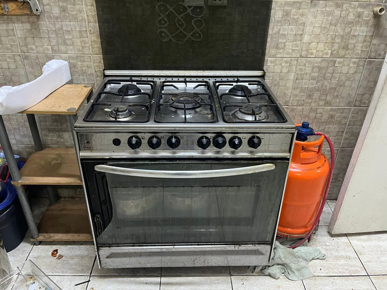 Al Rakah Al Janubiyah, Appliances, SAR 500,  Freestanding Gas-Cooker 4-Burner With Gas Cylinder
